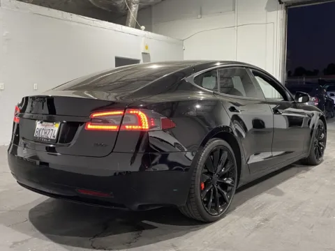 More photos of 2018 Tesla Model S P100D at Premium Autos - Norco, CA