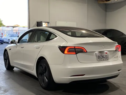 Photos of 2018 Tesla Model 3 Long Range for sale in Norco, CA at Premium Autos - Norco
