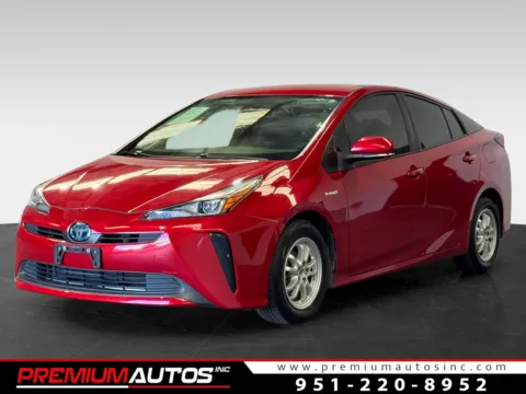 Red 2022 Toyota Prius L eco for sale in Norco, CA