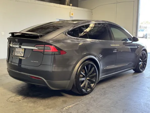 More photos of 2021 Tesla Model X Long Range Plus at Premium Autos - Norco, CA