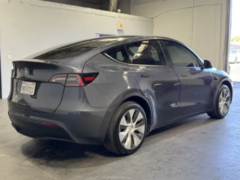 More photos of 2023 Tesla Model Y at Premium Autos - Norco, CA