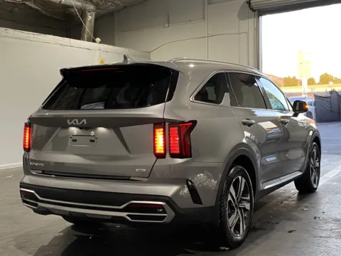 More photos of 2024 Kia Sorento Hybrid EX at Premium Autos - Norco, CA