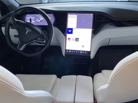 More photos of 2020 Tesla Model X Long Range Plus at Premium Autos - Norco, CA