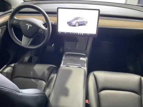 More photos of 2023 Tesla Model Y Long Range at Premium Autos - Norco, CA