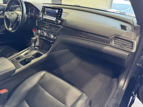 More photos of 2018 Honda Accord Sport at Premium Autos - Norco, CA