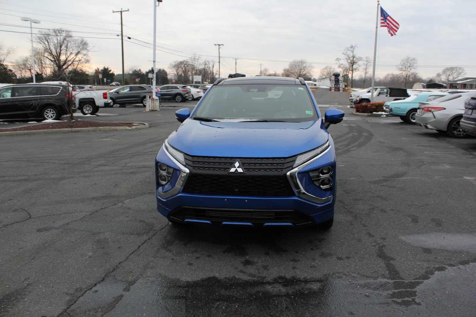 2024 Mitsubishi Eclipse Cross SEL - Photo 3