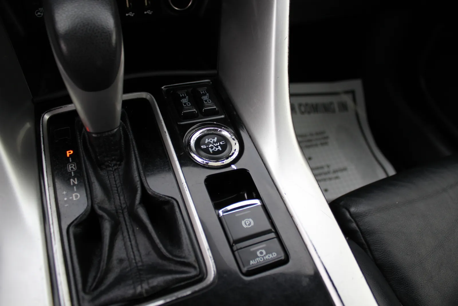 2024 Mitsubishi Eclipse Cross SEL - Photo 20