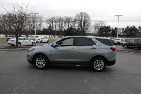 More photos of 2023 Chevrolet Equinox LT at Cedar Line Automotive, VA