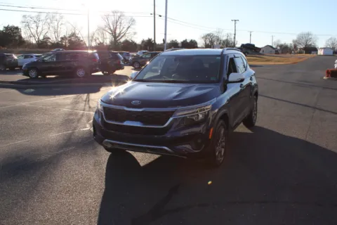 More photos of 2021 Kia Seltos S at Cedar Line Automotive, VA