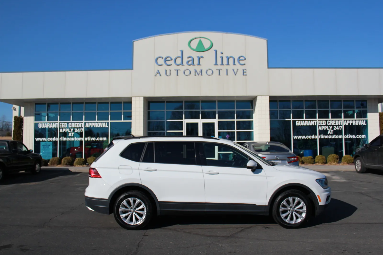 White 2020 Volkswagen Tiguan S for sale in Spout Spring, VA