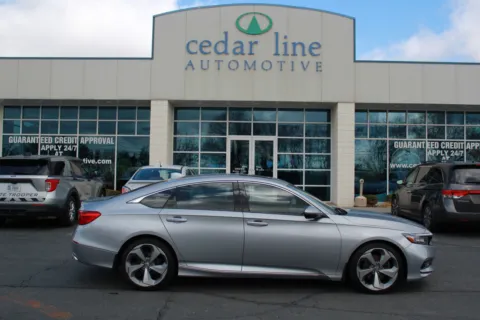 Silver 2018 Honda Accord Touring for sale in Spout Spring, VA