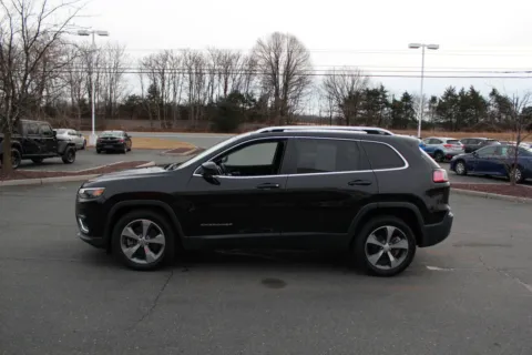 More photos of 2020 Jeep Cherokee Limited at Cedar Line Automotive, VA