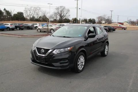More photos of 2021 Nissan Rogue Sport S at Cedar Line Automotive, VA