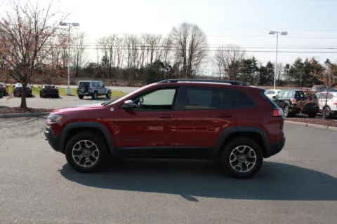 More photos of 2020 Jeep Cherokee Trailhawk at Cedar Line Automotive, VA