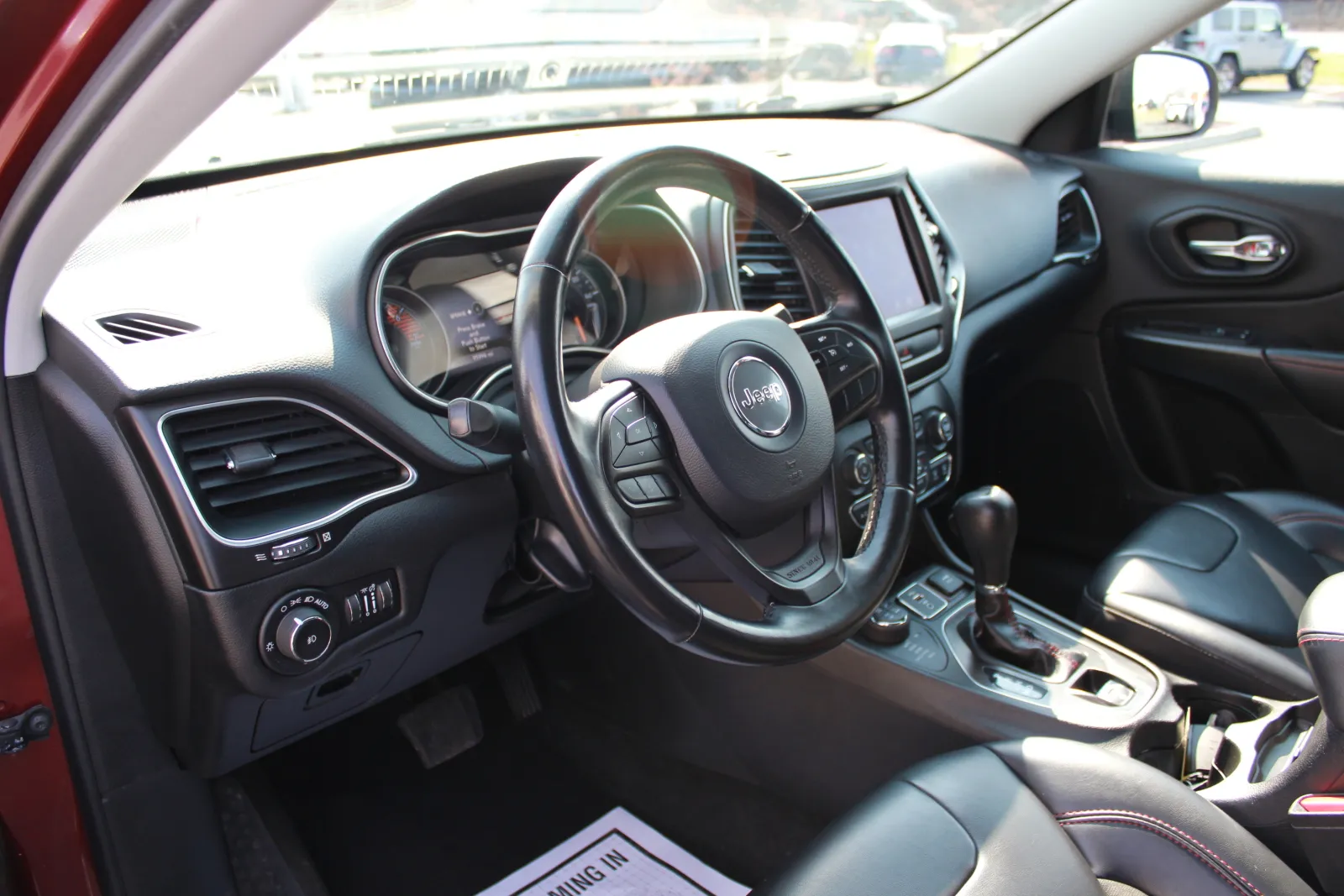 2020 Jeep Cherokee Trailhawk - Photo 12