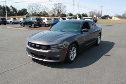 More photos of 2019 Dodge Charger SXT at Cedar Line Automotive, VA