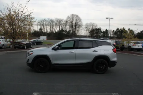 More photos of 2020 GMC Terrain SLE at Cedar Line Automotive, VA