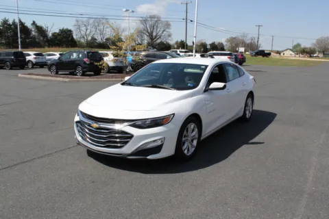 More photos of 2022 Chevrolet Malibu LT at Cedar Line Automotive, VA