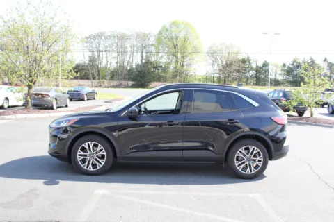 More photos of 2021 Ford Escape SEL at Cedar Line Automotive, VA