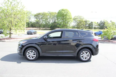 More photos of 2021 Hyundai TUCSON SE at Cedar Line Automotive, VA