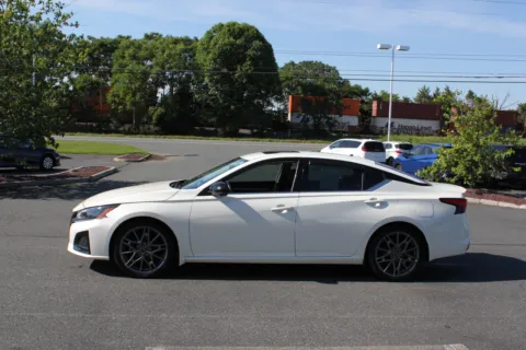 More photos of 2023 Nissan Altima 2.0 SR at Cedar Line Automotive, VA