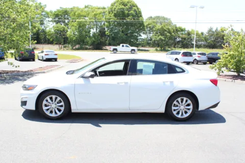 More photos of 2023 Chevrolet Malibu LT at Cedar Line Automotive, VA