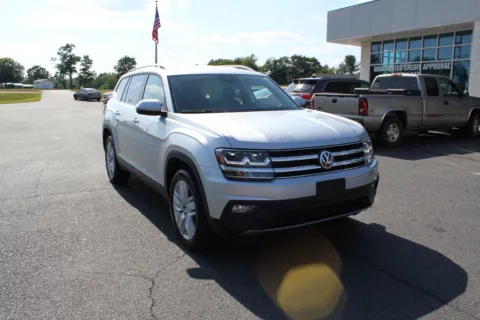 Photos of 2019 Volkswagen Atlas V6 SE 4Motion for sale in Spout Spring, VA at Cedar Line Automotive