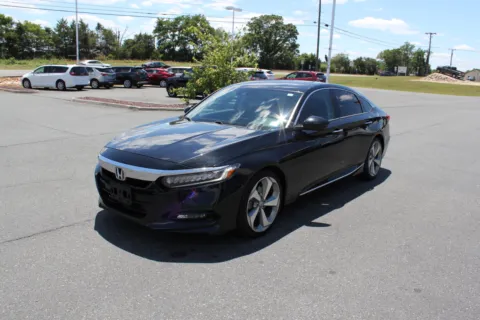 More photos of 2018 Honda Accord Touring at Cedar Line Automotive, VA