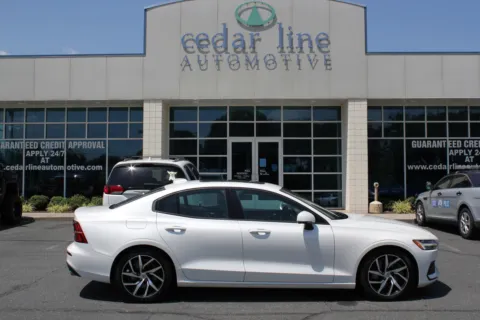 White 2019 Volvo S60 T6 Momentum for sale in Spout Spring, VA