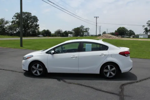 White 2018 Kia Forte S for sale in Spout Spring, VA