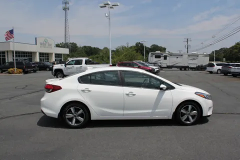 More photos of 2018 Kia Forte S at Cedar Line Automotive, VA