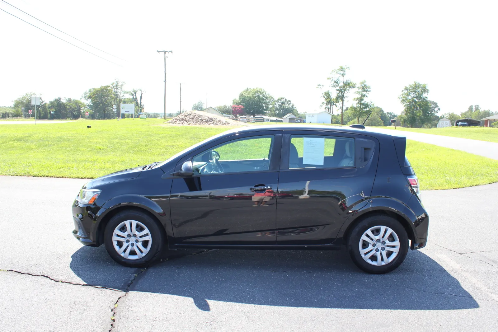 Black 2020 Chevrolet Sonic LT for sale in Spout Spring, VA