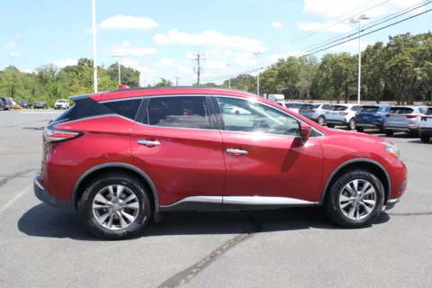 More photos of 2018 Nissan Murano SV at Cedar Line Automotive, VA