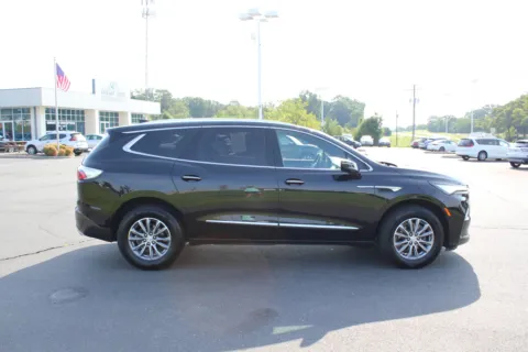 More photos of 2022 Buick Enclave Premium at Cedar Line Automotive, VA