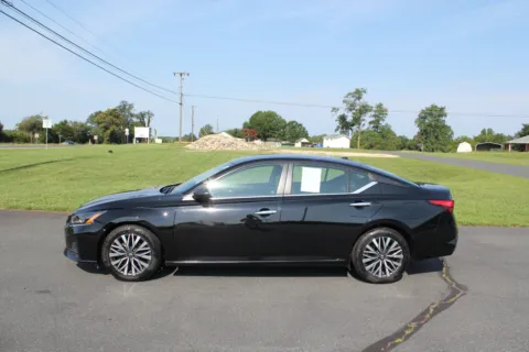 Black 2024 Nissan Altima 2.5 SV for sale in Spout Spring, VA