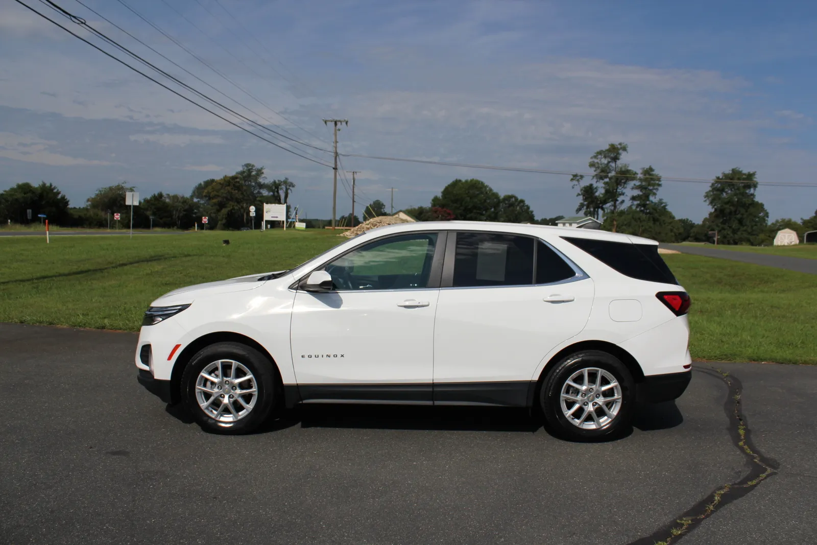 Gray 2023 Chevrolet Equinox LT for sale in Spout Spring, VA