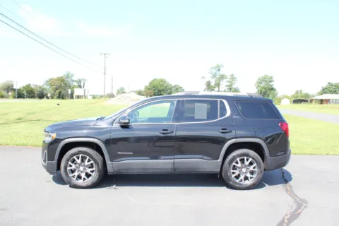 Black 2023 GMC Acadia SLT for sale in Spout Spring, VA