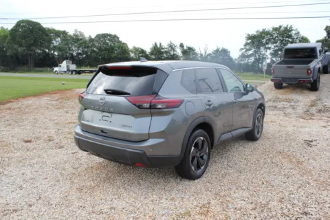 More photos of 2024 Nissan Rogue SV at Cedar Line Automotive, VA