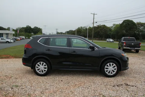 More photos of 2018 Nissan Rogue S at Cedar Line Automotive, VA