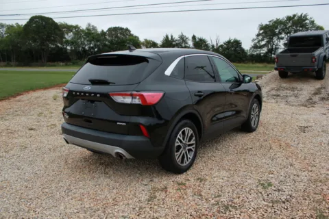 More photos of 2022 Ford Escape SEL at Cedar Line Automotive, VA