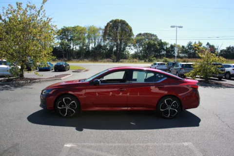 More photos of 2023 Nissan Altima 2.5 SR at Cedar Line Automotive, VA