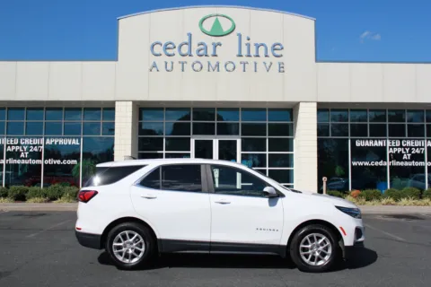 White 2023 Chevrolet Equinox LT for sale in Spout Spring, VA