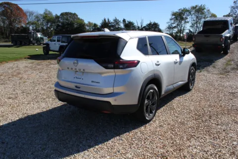 More photos of 2024 Nissan Rogue SV at Cedar Line Automotive, VA