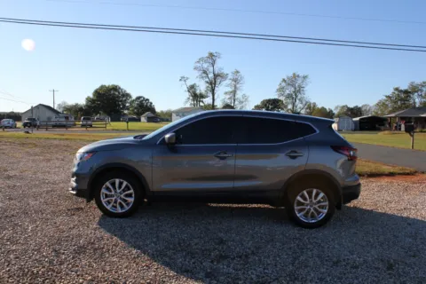 Gray 2021 Nissan Rogue Sport S for sale in Spout Spring, VA