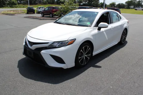 More photos of 2020 Toyota Camry SE at Cedar Line Automotive, VA