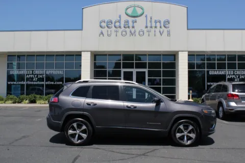 Gray 2019 Jeep Cherokee Limited for sale in Spout Spring, VA