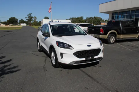 Photos of 2022 Ford Escape Hybrid SE for sale in Spout Spring, VA at Cedar Line Automotive