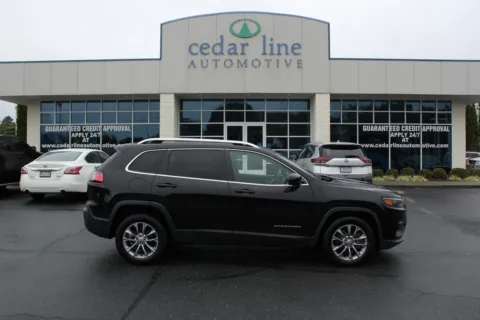 Black 2020 Jeep Cherokee Latitude Plus for sale in Spout Spring, VA