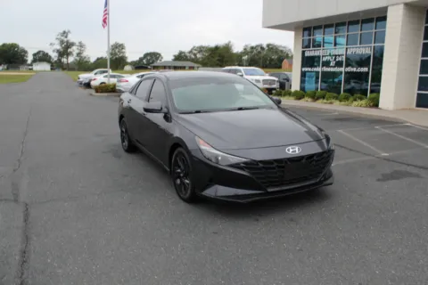 Photos of 2022 Hyundai ELANTRA SEL for sale in Spout Spring, VA at Cedar Line Automotive