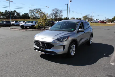 More photos of 2021 Ford Escape SE at Cedar Line Automotive, VA